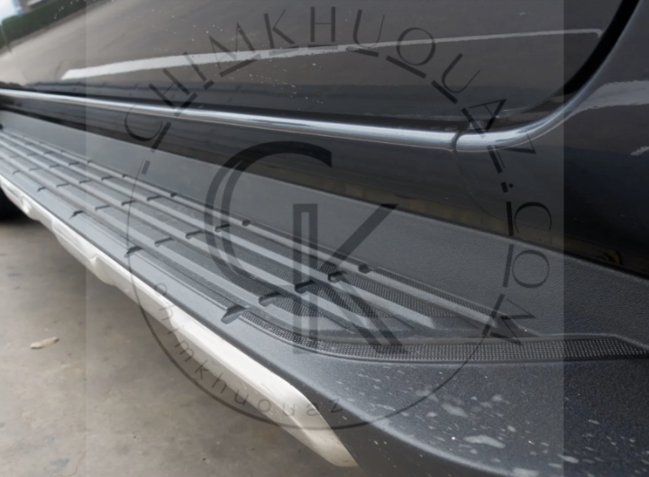 High-End Retractable Running Boards Adding Style and Functionality to Your Vehicle